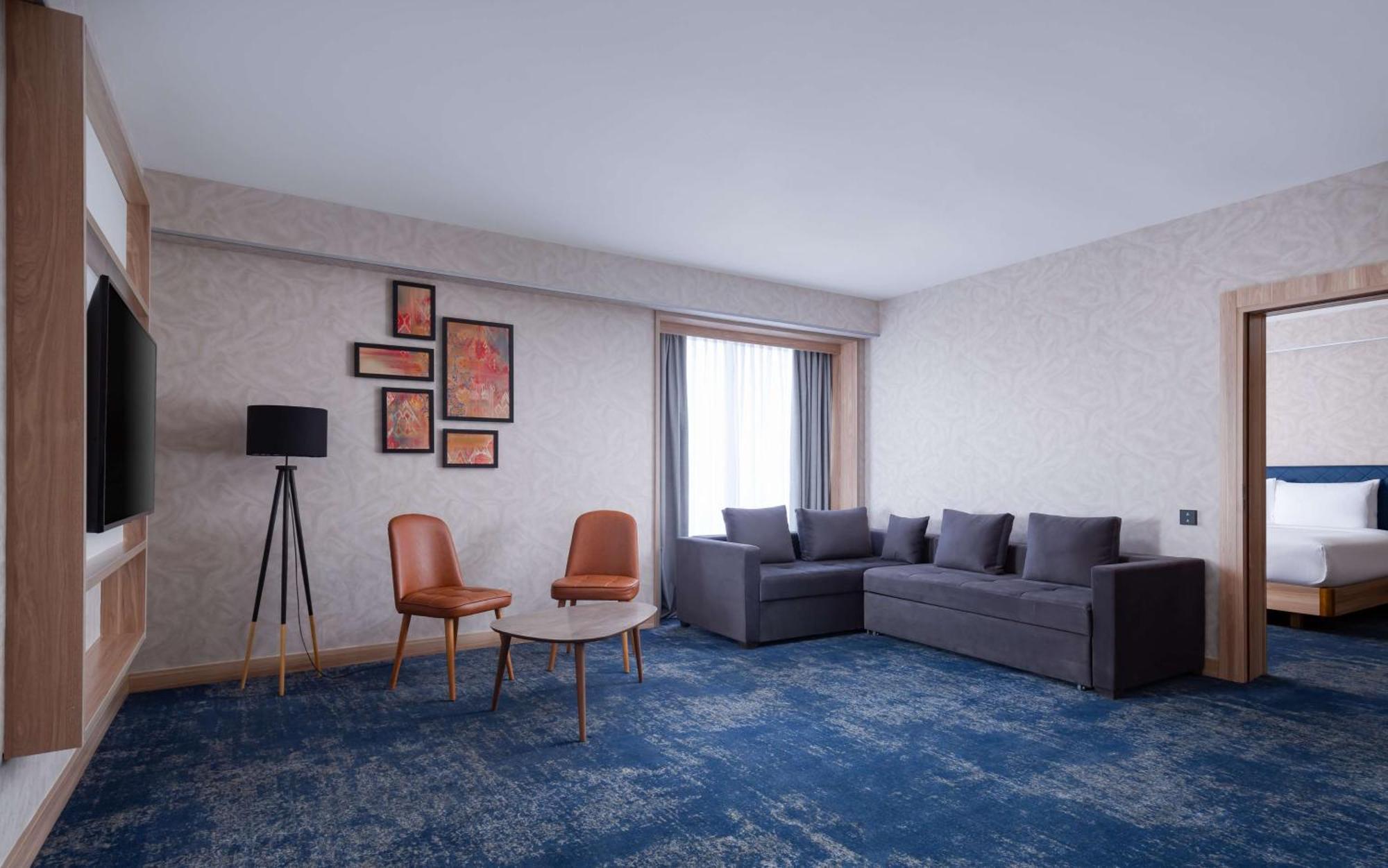 Hilton Garden Inn Samarkanda Zewnętrze zdjęcie
